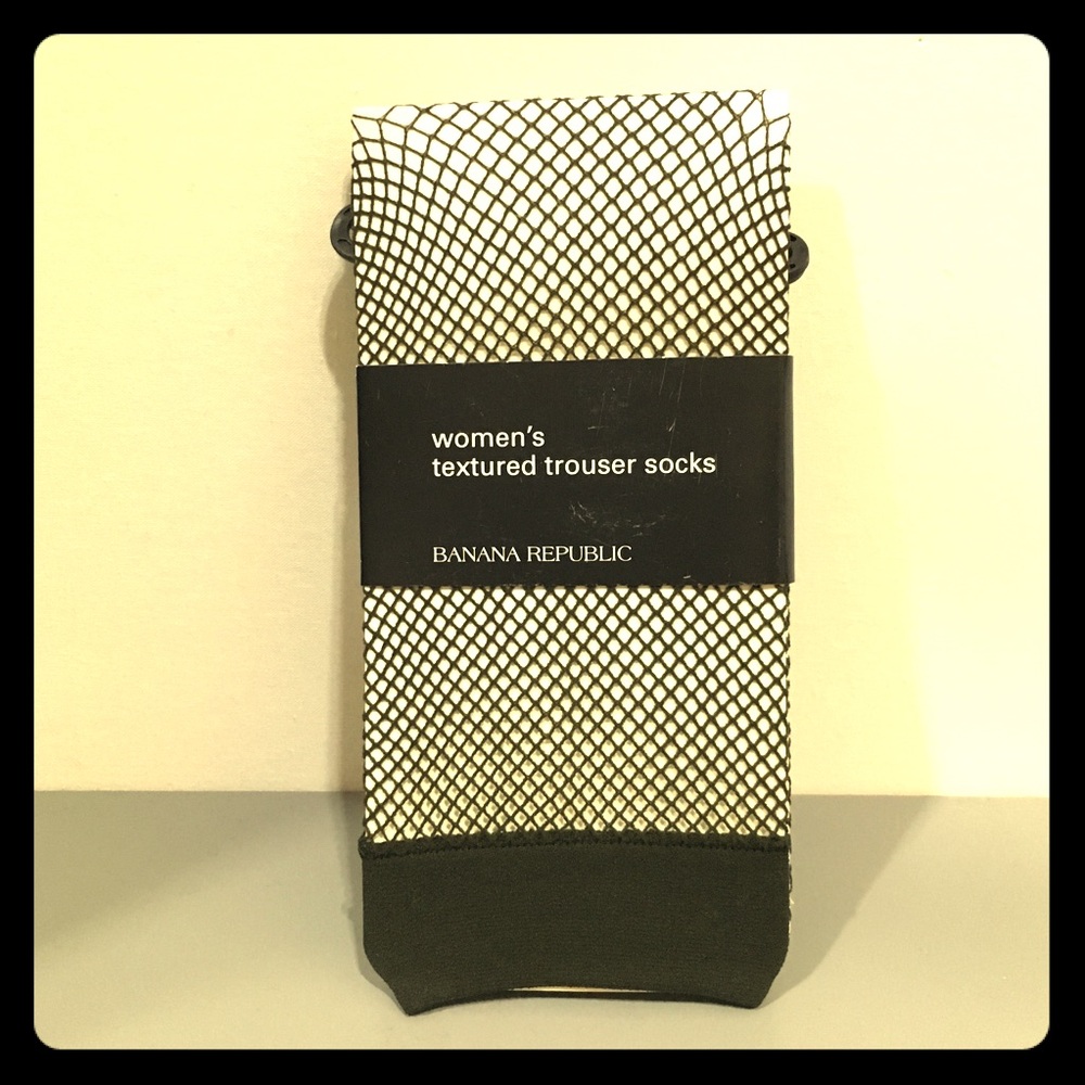 NWT Banana Republic moss fishnet socks